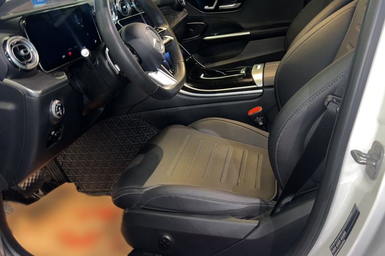 Used Mercedes-Benz C-Class 2024 Restyled C-Class 260 L Sport Edition Left Front Seat
