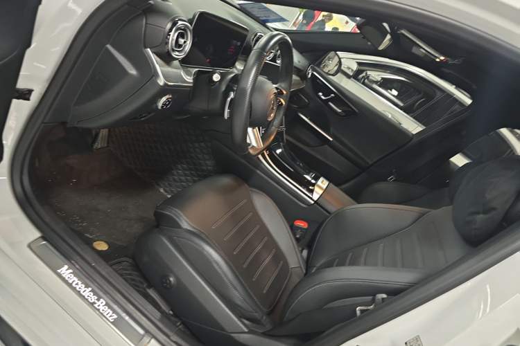 Used Mercedes-Benz C-Class 2024 Restyled C 260 L Sport Edition Left Front Seat