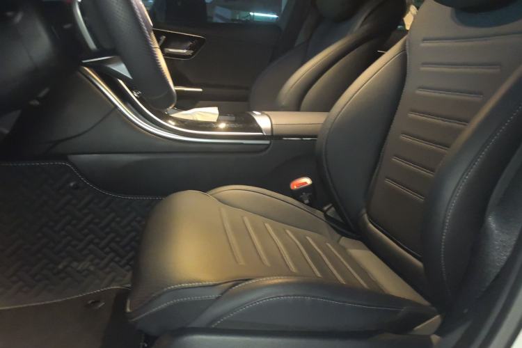 Used Mercedes-Benz C-Class 2024 Second Facelift C 260 L Sport Edition Left Front Seat