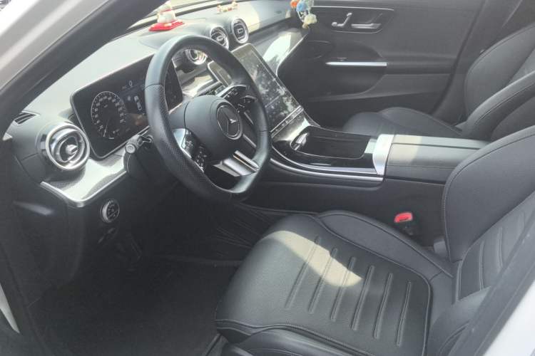 Used Mercedes-Benz C-Class 2024 Restyled C 260 L Sport Edition Left Front Seat