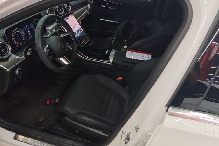 Used Mercedes-Benz C-Class 2024 Restyled C 260 L Sport Edition Left Front Seat
