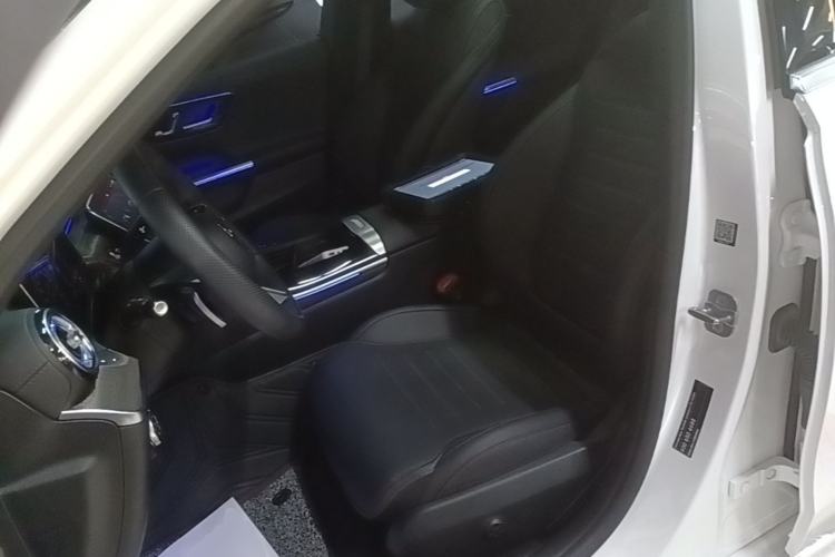 Used Mercedes-Benz C-Class 2024 Second Facelift C 260 L Sport Edition Left Front Seat