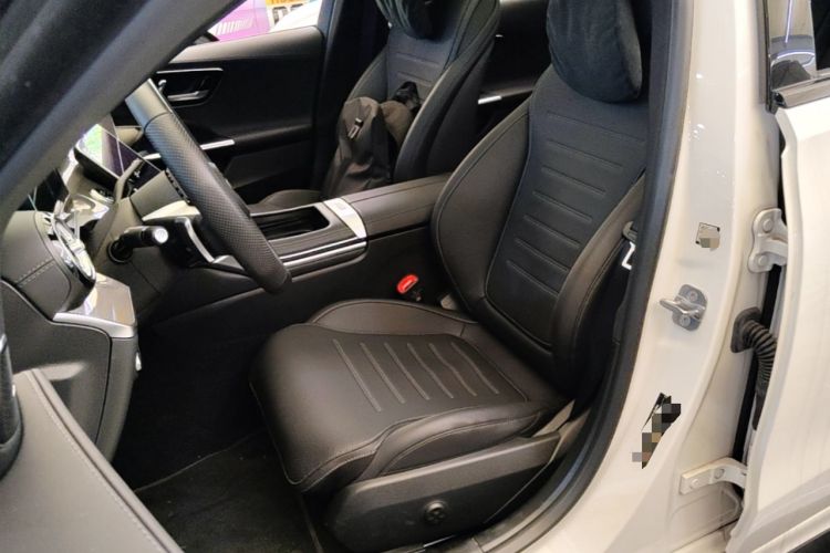 Used Mercedes-Benz C-Class 2024 Second Facelift C 260 L Starry Night Sport Edition Left Front Seat