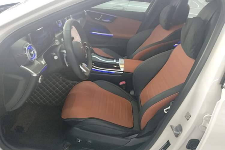 Used Mercedes-Benz C-Class 2024 Restyled C 260 L Sport Edition Left Front Seat