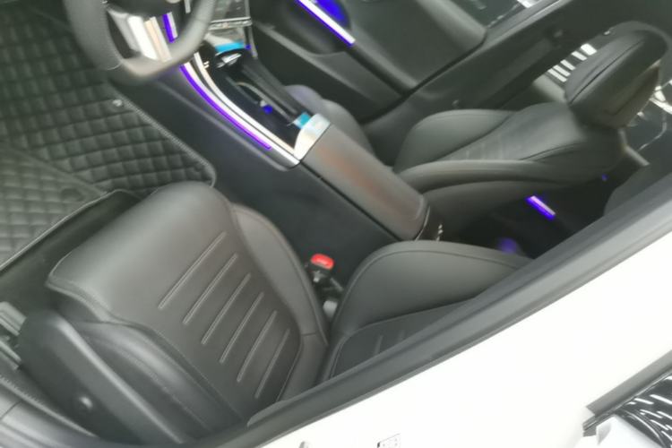 Used Mercedes-Benz C-Class 2024 Restyled C 200 L Sport Edition Left Front Seat