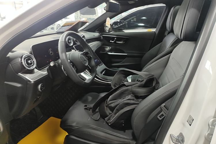 Used Mercedes-Benz C-Class 2024 Facelifted C-Class 260 L Night Edition Sports Version Left Front Seat