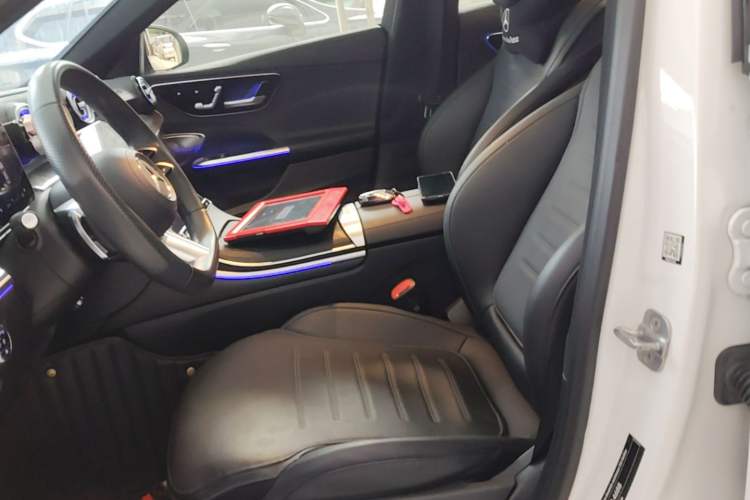 Used Mercedes-Benz C-Class 2024 Restyled C 260 L Sport Edition Left Front Seat