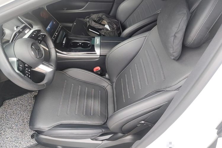 Used Mercedes-Benz C-Class 2024 Restyled C 260 L Sport Edition Left Front Seat