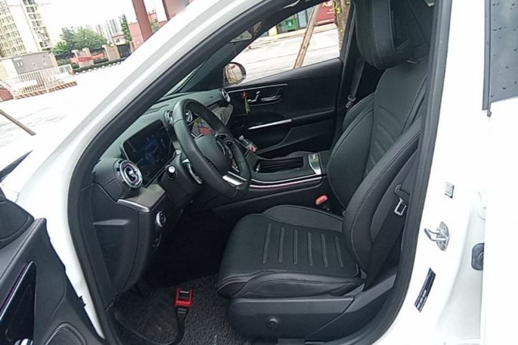 Used Mercedes-Benz C-Class 2024 Restyled C 260 L Sport Edition Left Front Seat