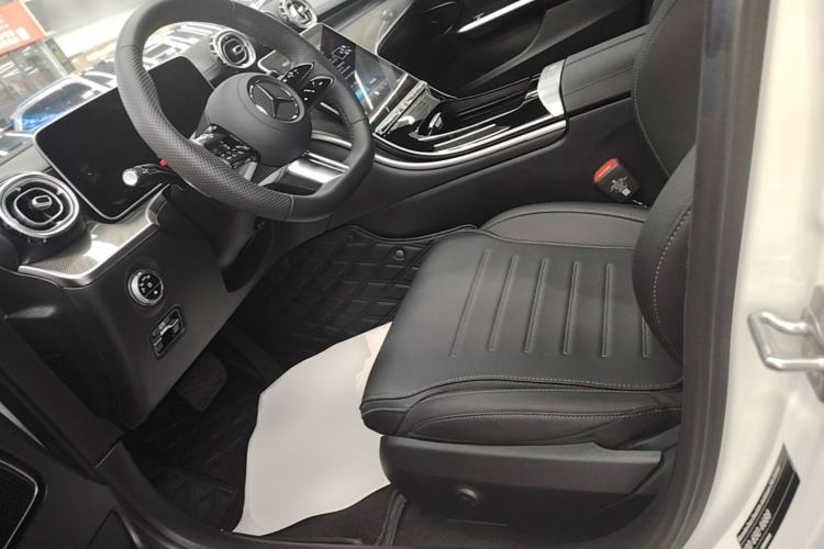 Used Mercedes-Benz C-Class 2024 Restyled C-Class 260 L Sport Edition Left Front Seat