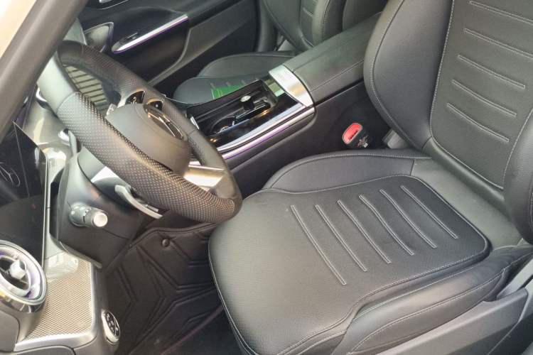 Used Mercedes-Benz C-Class 2024 Second Facelift C 260 L Starry Night Sport Edition Left Front Seat