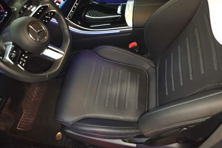 Used Mercedes-Benz C-Class 2024 Restyled C 260 L Sport Edition Left Front Seat