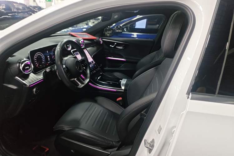 Used Mercedes-Benz C-Class 2024 Restyled C 260 L Sport Edition Left Front Seat