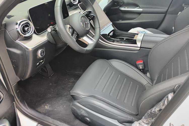 Used Mercedes-Benz C-Class 2024 Restyled C-Class 260 L Sport Edition Left Front Seat