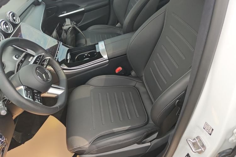 Used Mercedes-Benz C-Class 2024 C 260 L Sport Edition Left Front Seat