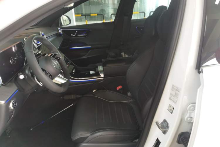 Used Mercedes-Benz C-Class 2024 Restyled C 260 L Sport Edition Left Front Seat
