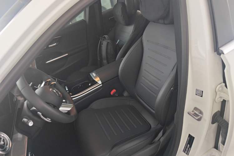 Used Mercedes-Benz C-Class 2024 Restyled C-Class 260 L Sport Edition Left Front Seat