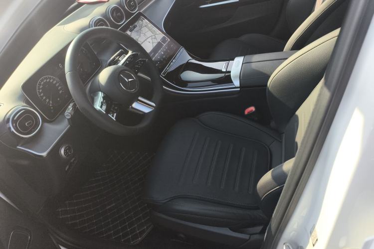 Used Mercedes-Benz C-Class 2024 C 200 L Sport Edition Left Front Seat