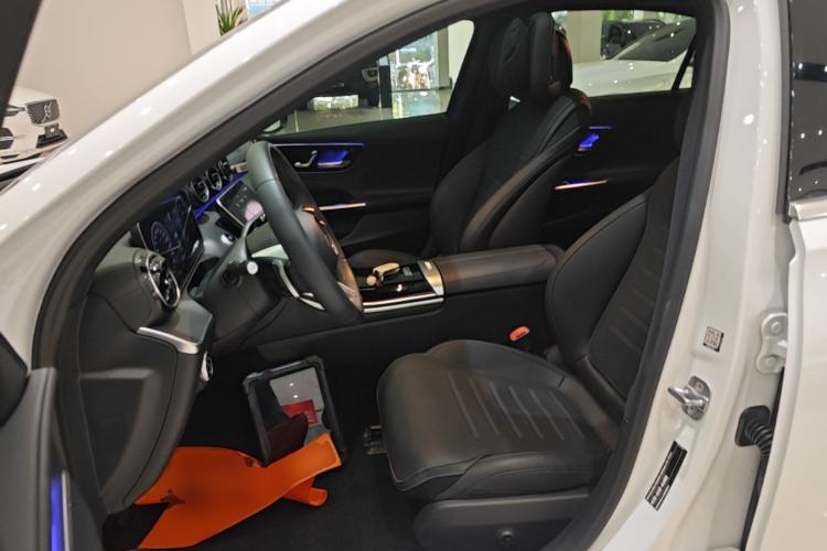 Used Mercedes-Benz C-Class 2024 C 200 L Sport Edition Left Front Seat