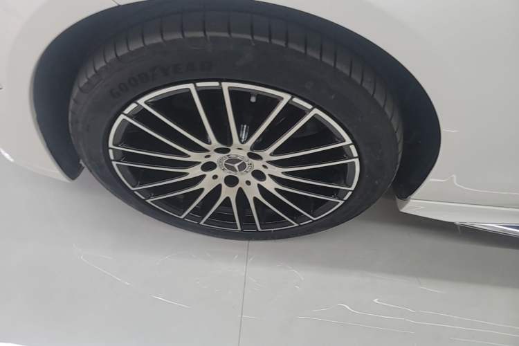 Used Mercedes-Benz C-Class 2024 Restyled C-Class 260 L Sport Edition Left Front Wheel Hub