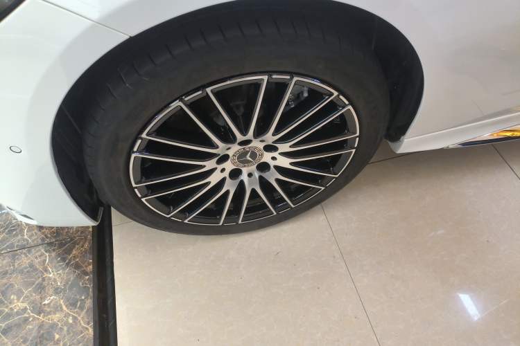 Used Mercedes-Benz C-Class 2024 C 260 L Sport Edition Left Front Wheel Hub