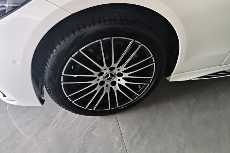 Used Mercedes-Benz C-Class 2024 Restyled C-Class 260 L Sport Edition Left Front Wheel Hub