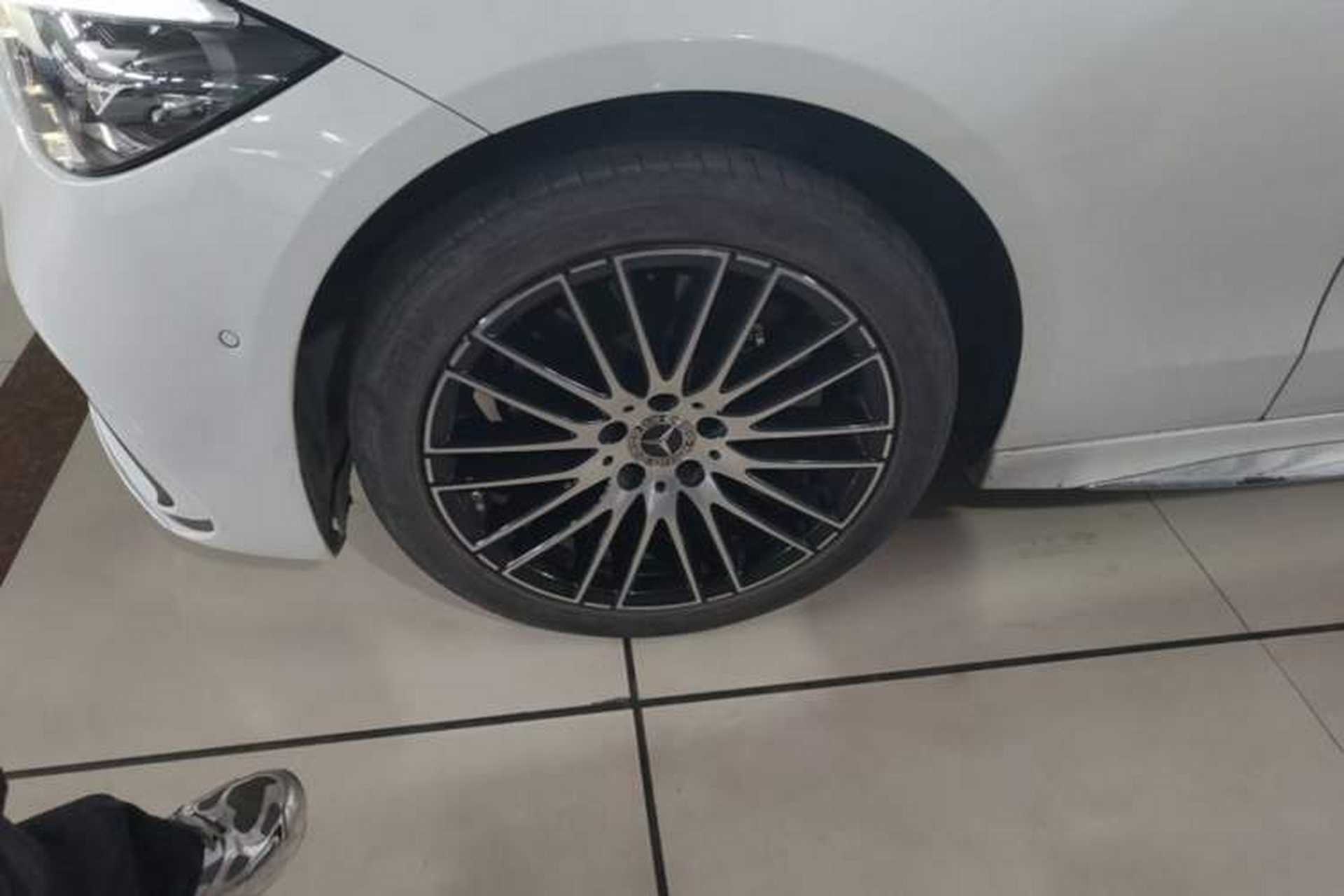 Used Mercedes-Benz C-Class 2024 Restyled C 260 L Sport Edition Left Front Wheel Hub