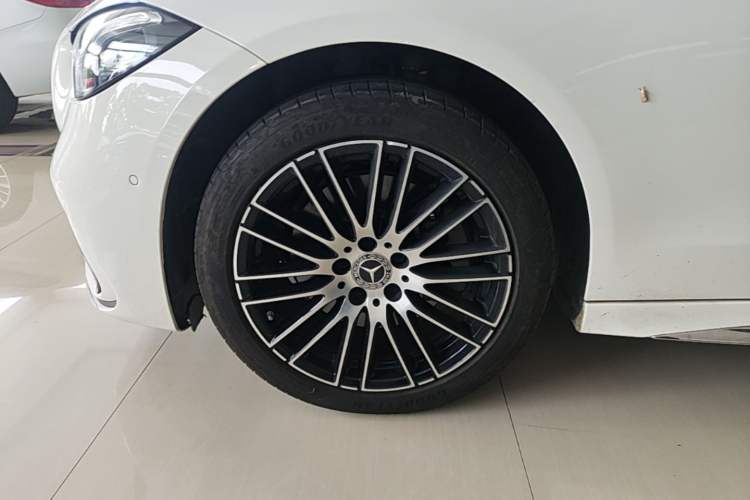 Used Mercedes-Benz C-Class 2024 Second Facelift C 260 L Sport Edition Left Front Wheel Hub