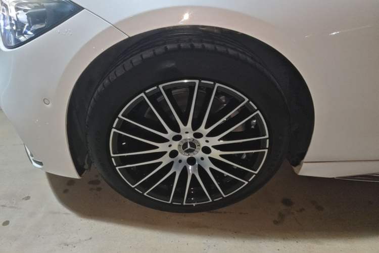 Used Mercedes-Benz C-Class 2024 C 200 L Sport Edition Left Front Wheel Hub