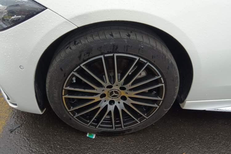 Used Mercedes-Benz C-Class 2024 Second Facelift C 260 L Sport Edition Left Front Wheel Hub