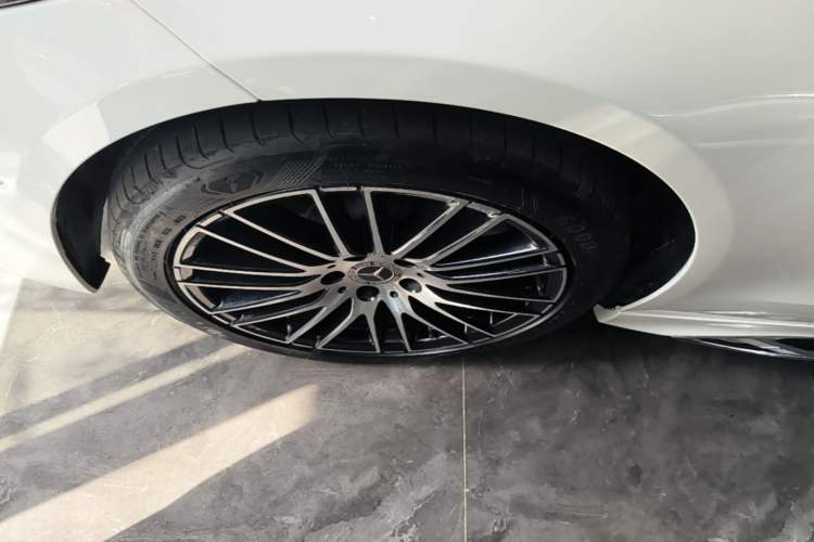 Used Mercedes-Benz C-Class 2024 C 260 L Sport Edition Left Front Wheel Hub