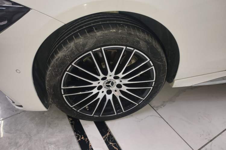 Used Mercedes-Benz C-Class 2024 Restyled C-Class 260 L Sport Edition Left Front Wheel Hub