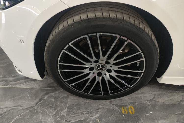 Used Mercedes-Benz C-Class 2024 Restyled C-Class 260 L Sport Edition Left Front Wheel Hub