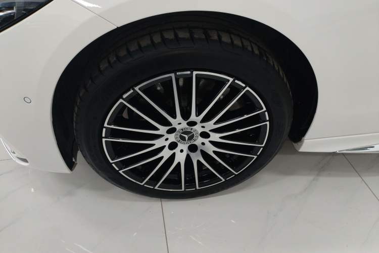 Used Mercedes-Benz C-Class 2024 Facelift C 260 L Left Front Wheel Hub