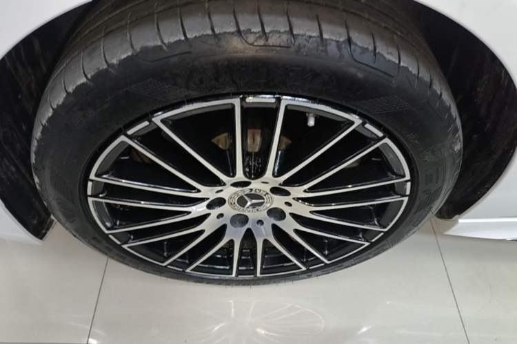 Used Mercedes-Benz C-Class 2024 C 200 L Sport Edition Left Front Wheel Hub