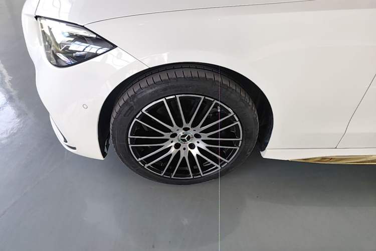 Used Mercedes-Benz C-Class 2024 Restyled C 200 L Sport Edition Left Front Wheel Hub
