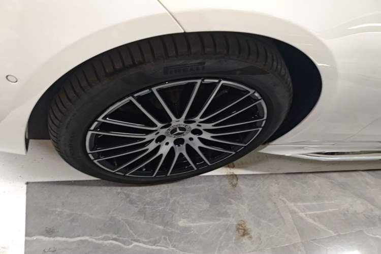 Used Mercedes-Benz C-Class 2024 Restyled C 200 L Sport Edition Left Front Wheel Hub