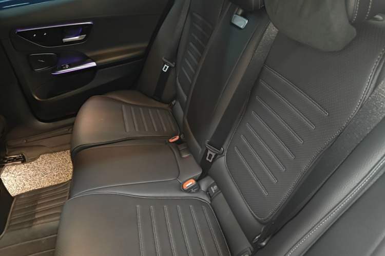 Used Mercedes-Benz C-Class 2024 Restyled C 260 L Sport Edition Left Rear Seat
