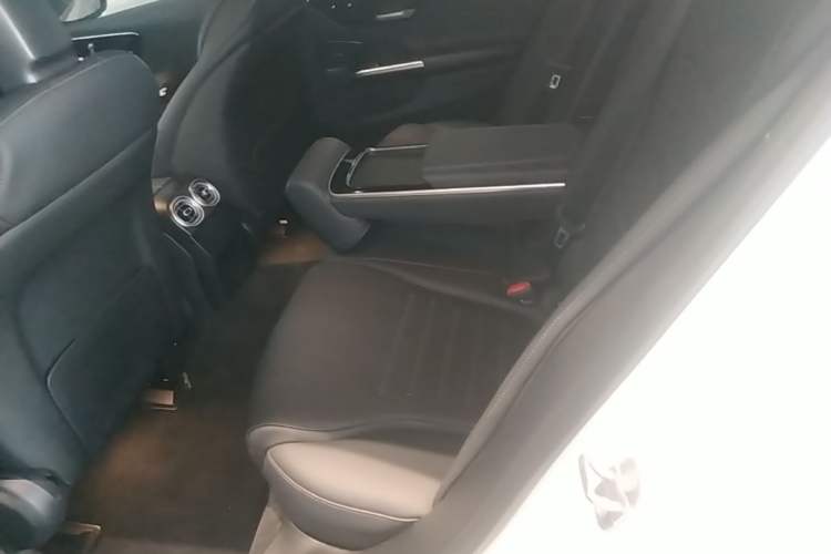 Used Mercedes-Benz C-Class 2024 Second Facelift C 260 L Sport Edition Left Rear Seat