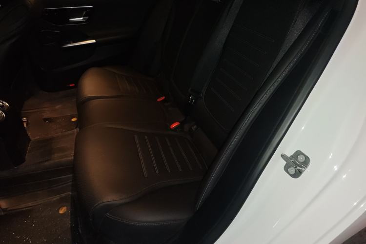 Used Mercedes-Benz C-Class 2024 Facelift C 260 L Left Rear Seat