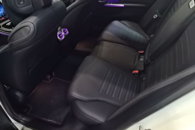 Used Mercedes-Benz C-Class 2024 Facelifted C-Class 260 L Night Edition Sports Version Left Rear Seat