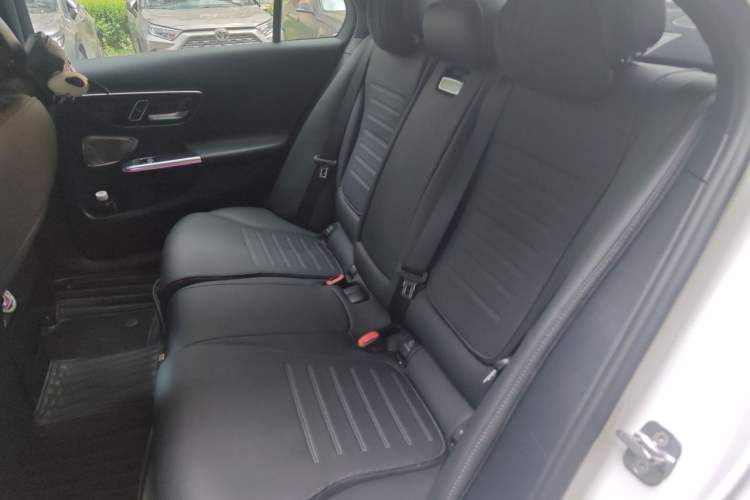 Used Mercedes-Benz C-Class 2024 Facelift C 260 L Night Edition Sport Version Left Rear Seat