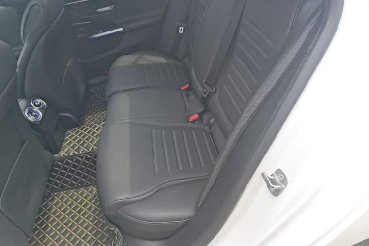 Used Mercedes-Benz C-Class 2024 Restyled C 260 L Sport Edition Left Rear Seat