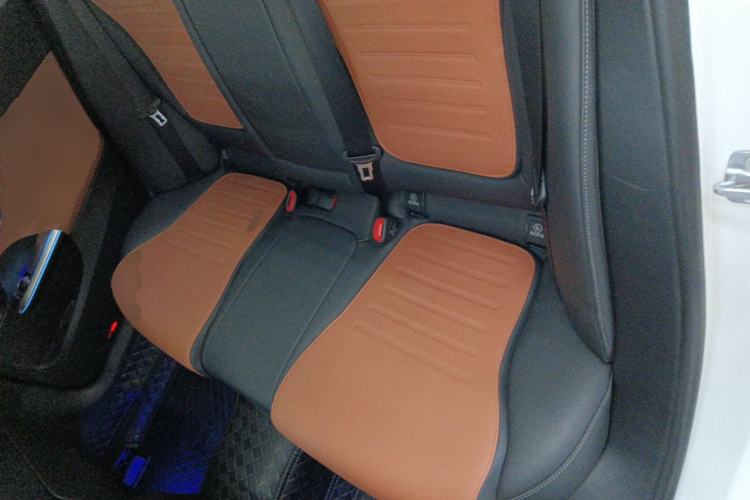 Used Mercedes-Benz C-Class 2024 Restyled C 260 L Sport Edition Left Rear Seat