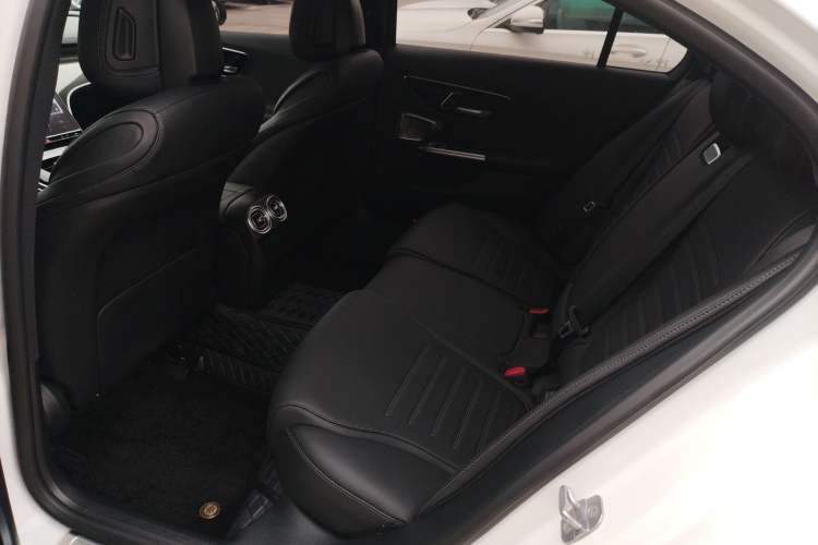 Used Mercedes-Benz C-Class 2024 Facelift C 260 L Night Edition Sport Version Left Rear Seat