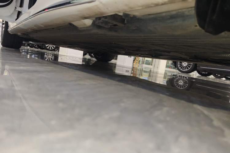 Used Mercedes-Benz C-Class 2024 Restyled C 260 L Sport Edition Left Side Sill