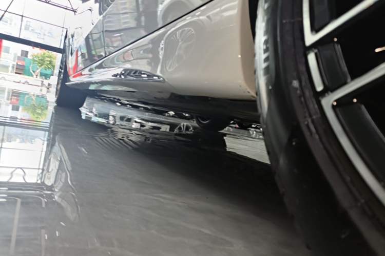 Used Mercedes-Benz C-Class 2024 Restyled C-Class 260 L Sport Edition Left Side Sill
