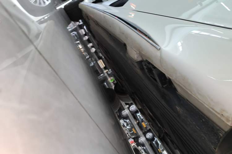 Used Mercedes-Benz C-Class 2024 Second Facelift C 260 L Sport Edition Left Side Sill