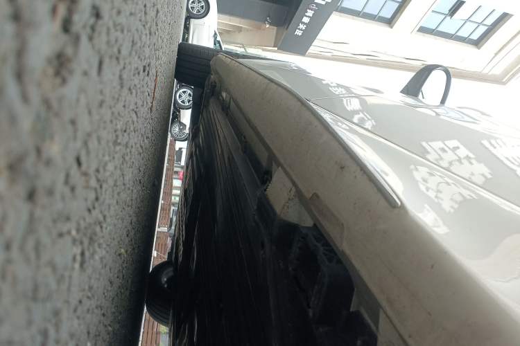 Used Mercedes-Benz C-Class 2024 Second Facelift C 260 L Sport Edition Left Side Sill