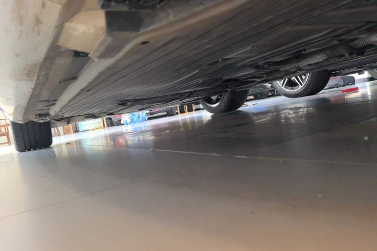 Used Mercedes-Benz C-Class 2024 Second Facelift C 260 L Sport Edition Left Side Sill